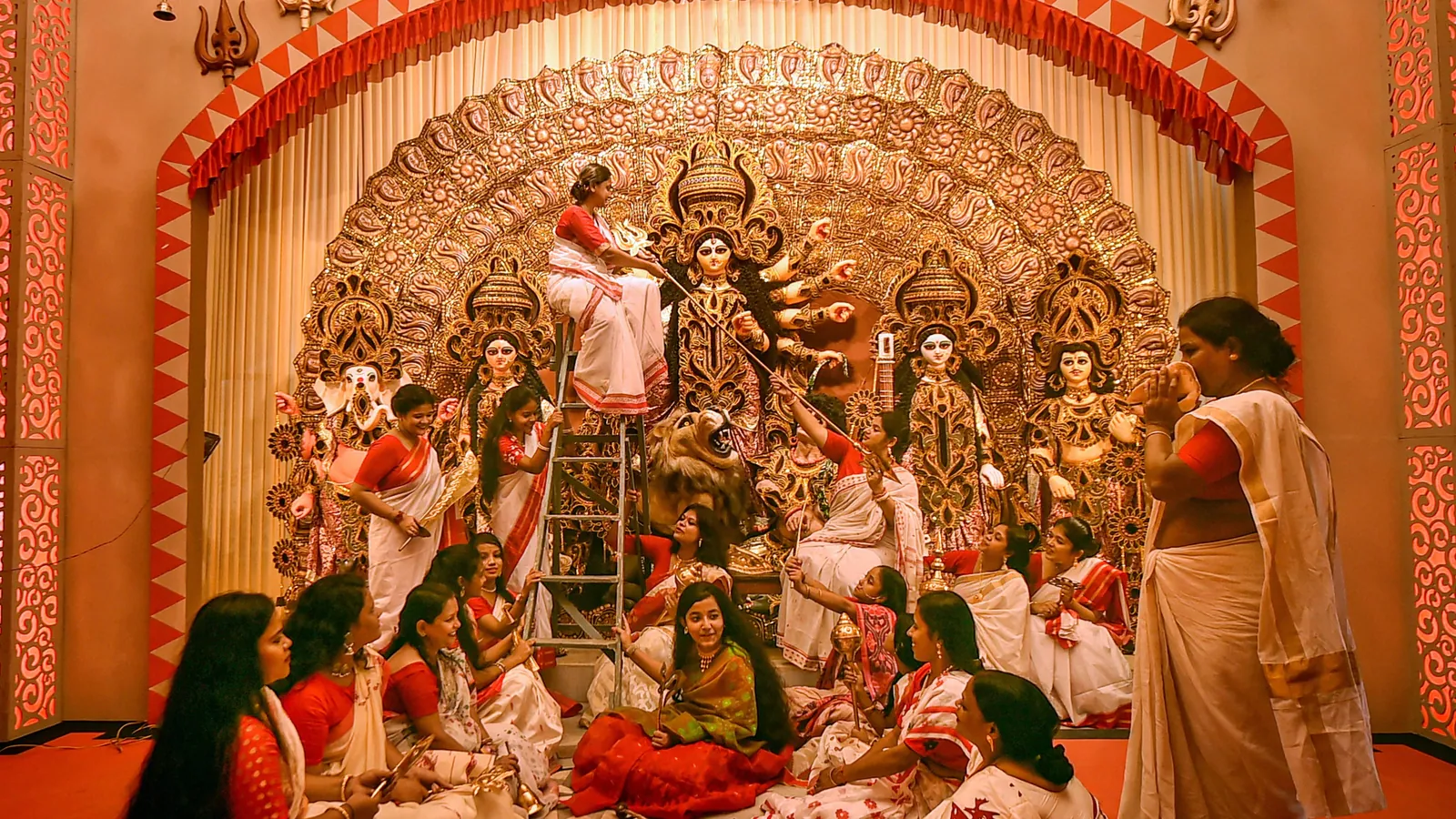 Puja Classic